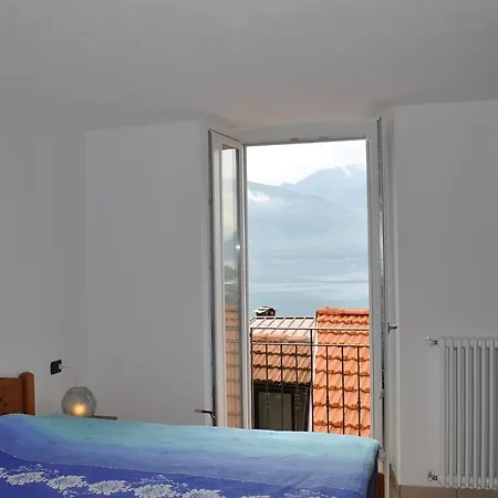 Vista Lario Musso